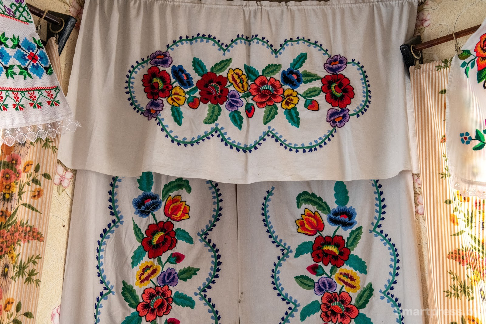 4-В доме Юлии Панчени из деревни Погост.jpg