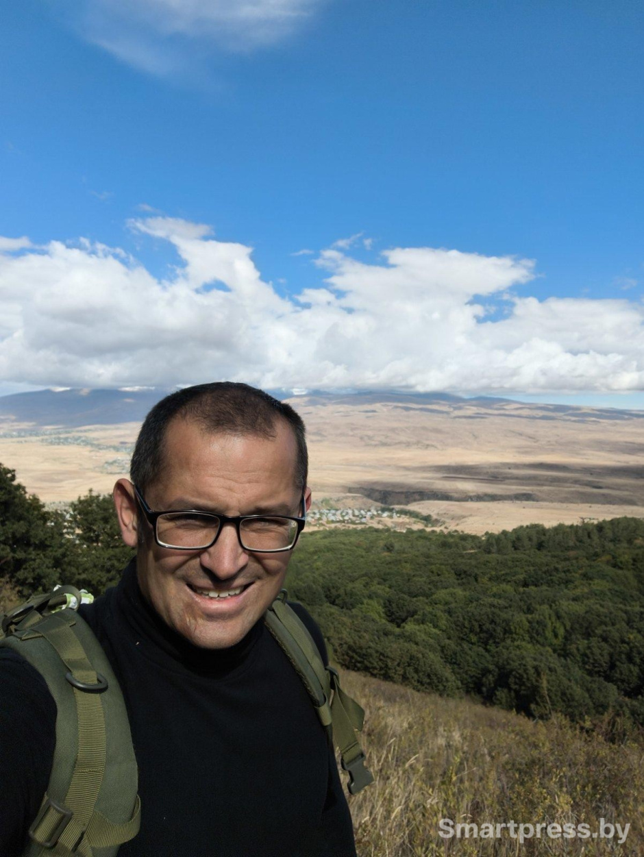 6-Вячеслав Звягинцев во время экспедиции.jpg