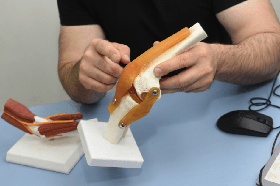 Боли в суставах