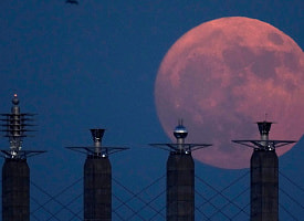 Суперлуние, астероид и Юпитер: чем удивит звездное небо в январе 2026 года