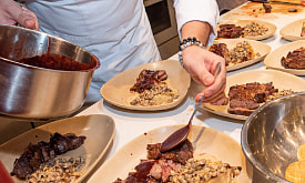 “Нужен идеальный стейк? Переворачивайте чаще”. Побывали на закрытом мероприятии для белорусских шефов