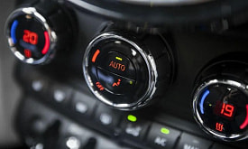 Кондиционер в авто не охлаждает весной. Почему ломается именно сейчас – и что делать самому