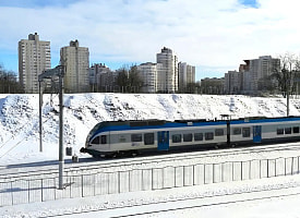 Два поезда прибудут в Минск с опозданием – один задерживается на 40 минут, второй на час