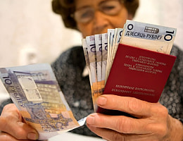 К концу года “вторую” пенсию будет получать больше тысячи белорусов. Как тоже получить прибавку?