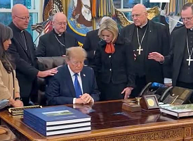 Новый скандал с Трампом: теперь против Белого дома выступили католические епископы