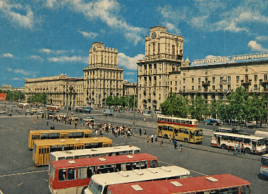 Чем жили минчане в августе 1991 года? “Терминатор 2” в видеосалонах, “Икарусы” на улицах и очереди в магазинах