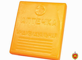 Милиция устроила белорусу проверку из-за старой советской аптечки. Что нашли?