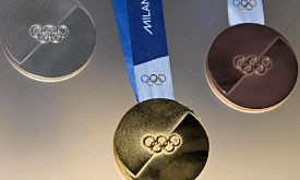 Призеры Олимпиады жалуются на поломку медалей - в оргкомитете отреагировали