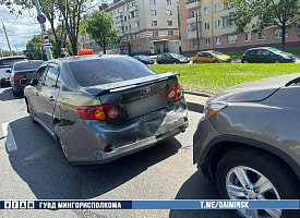 “Паровозик” из четырех авто на Партизанском проспекте в Минске. Никто не пострадал