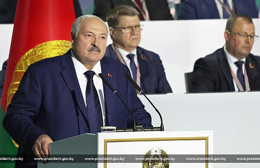 “Не переживайте” – Лукашенко рассказал, что с его здоровьем