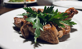 ﻿﻿﻿Поедем, но не поедим: что не так с “шашлычными ресторанами” Минска? 