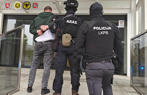 В Литве поймали 13 полицейских и пограничников по делу о контрабандных метеозондах