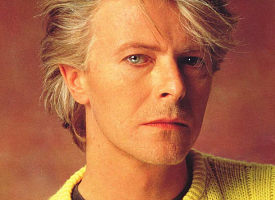 Музыка для тех, кто не вписывается. В чем феномен Дэвида Боуи?