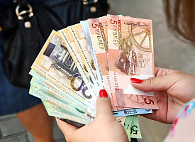 До 245% от ставки. В Беларуси увеличили надбавки некоторым работникам