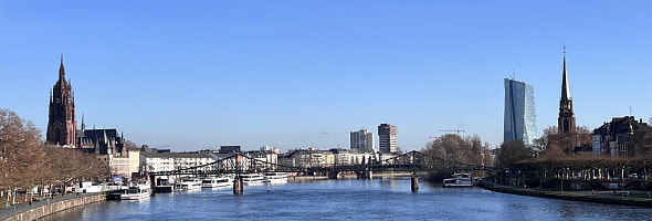 У них нет домовых чатов, почти нет соцсетей, зато есть общие бани, куда ходят без одежды. Немцы глазами белоруса