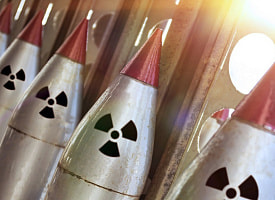 Лукашенко – американцам: ядерное оружие в Беларуси есть, оно “лежит в надежном месте”