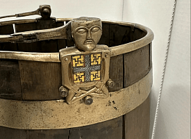 Ему более 1000 лет. В могиле викингов исследуют загадочное “ведро Будды”