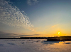 Пейзажи Скандинавии в Беларуси. Как выглядит Зельвенское море в морозный январь