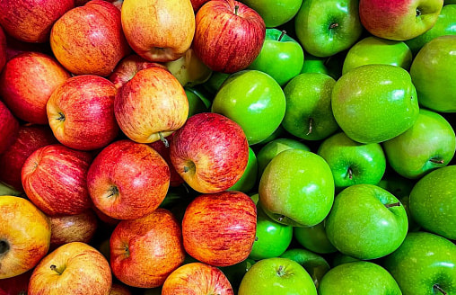 Яблоки не “готовы”: ученые выяснили, что современные сорта продолжают меняться