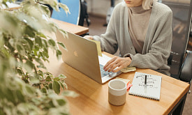 Попросили ИИ подобрать самый выгодный депозит. Что из этого вышло?