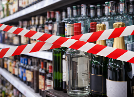 Алкоголь под запретом: ещё 4 региона Беларуси ввели “дни трезвости” – теперь их 25
