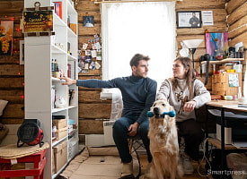 “Купили его не глядя”. Как выглядит дом под Минском с ремонтом за $1 тысячу?     