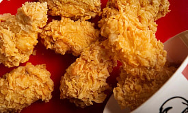 Сколько куриных крылышек съедают за год белорусы? Собрали 7 необычных фактов про KFC