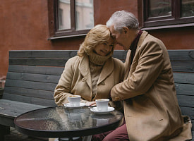 Как разница в возрасте влияет на ваш брак? Новое исследование раскрыло секрет счастливых отношений