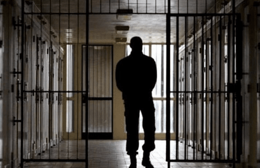 После переговоров в Минске с посланником США на свободу вышли 250 осужденных