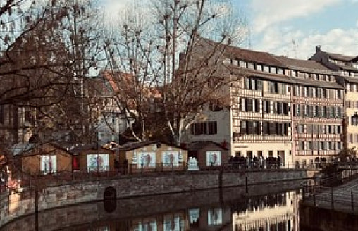 Страсбург в декабре: время, когда весь город становится декорацией. А еще здесь очень дорого