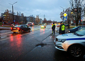 Штраф – 9000 рублей. Под Столином водитель проигнорировал сигнал ГАИ и заработал 7 протоколов