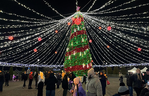 В Беларуси 12 декабря стартовали новогодние гулянья
