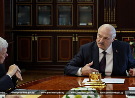 “Это наши белорусы”: Лукашенко ответил на фейк о заключенных