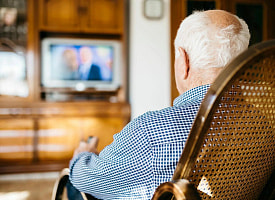 В Минтруда рассказали, когда белорусские пенсионеры будут получать 1100 рублей