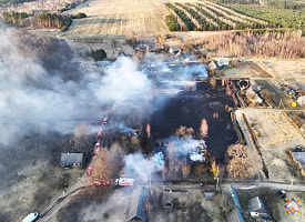 В деревне под Пружанами сгорели сразу 6 домов и 12 хозпостроек. Есть ли пострадавшие?