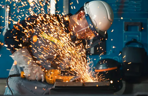 Всего 9 случаев за 31 год. У парня из США выявили редкую “сибирскую язву сварщиков”