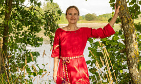 “Нужен хороший, выносливый мужчина”. Как девушка из деревни ищет жениха себе, а своей строптивой лошади – хозяина