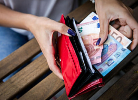 Доллар и евро в Беларуси взлетели до максимума за 120 дней – итоги торгов 5 августа