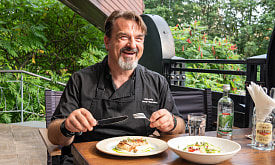 Можно ли сочетать “минералку” с десертами? Спросили у шеф-повара