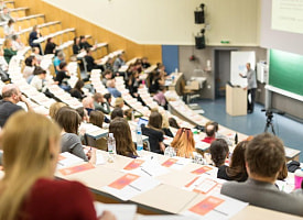 В Беларуси закрылся ещё один частный вуз