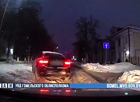 ГАИ оштрафовала белоруса на 9000 рублей после звонка “неравнодушных граждан”. Что нарушил?