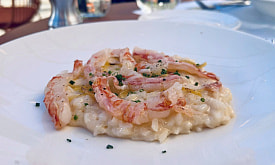 Ресторан SFB: хорошая команда, хорошее вино и… “Караул, лосось закончился!”