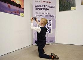 Семья посетила фотовыставку “Дикая природа Беларуси” в один и тот же день с интервалом в год. Что говорят о работах?