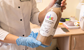 52 аромата и 8 цветов на выбор. Как устроен магазин-мануфактура, где создают бытовую химию “под клиента” 