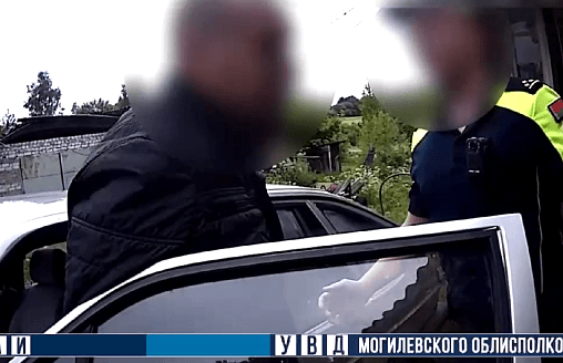 “Парни, ну отпустите” – Белорус лишился 9225 рублей после звонка от незнакомца в ГАИ