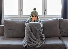 Холодно в квартире? В ЖКХ Минска назвали неожиданный источник потери тепла