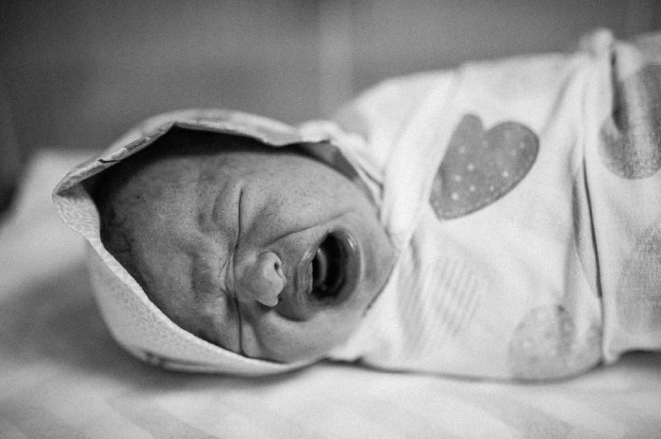 Фоторграф из Миснка фотографирует роды.jpg