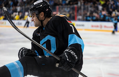 Минское “Динамо” одержало эмоциональную победу над обладателем Кубка Гагарина