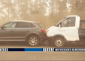 Пылевая буря под Бобруйском привела к ДТП – столкнулись сразу 5 автомобилей
