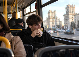 Бутерброд за 1350 рублей? Белорусам объяснили, когда перекус в автобусе закончится штрафом